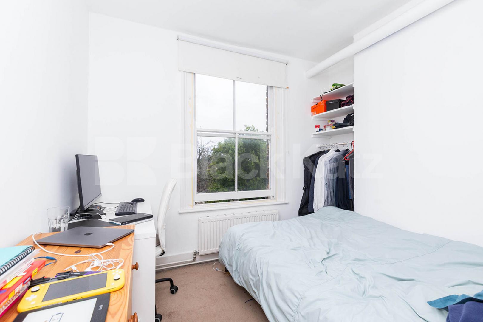 Top floor 2 bedroom property within a period conversion in Muswell Hill Methuen Park, Muswell Hill 